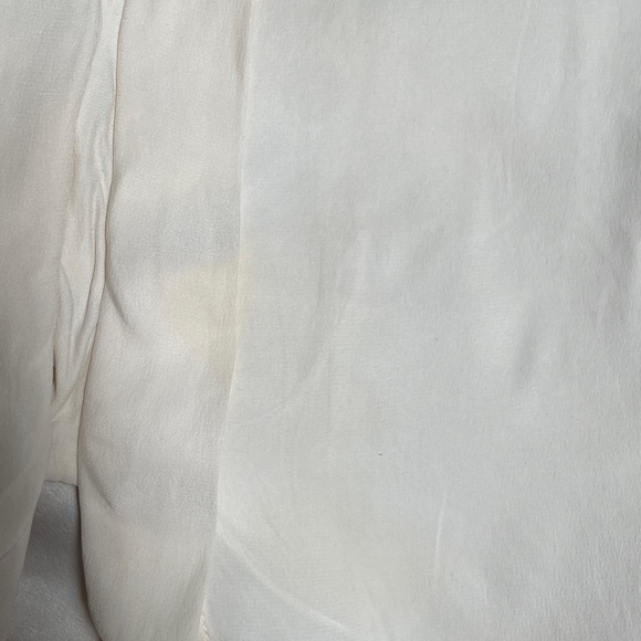 Lafayette 148 Size 14 100% Silk Cream Blouse Career Office - Picture 9 of 11